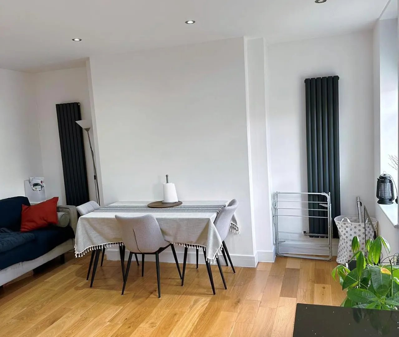 3 Bed 2 Bath Apartment Near Greenwich Park 6 Guests Maximum London